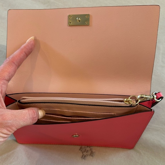 Kate Spade wristlet clutch/wallet - Picture 4 of 6